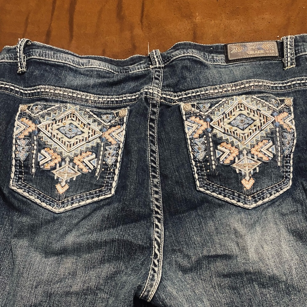 Women’s Grace in LA size 19